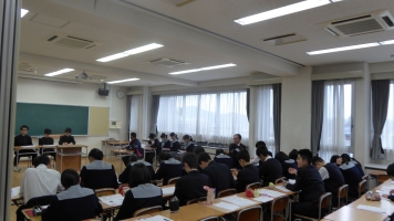画像の代替テキストを入力ください。